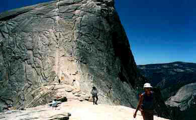 Yosemite National Park halfdomeapproach.jpg (12114 bytes)
